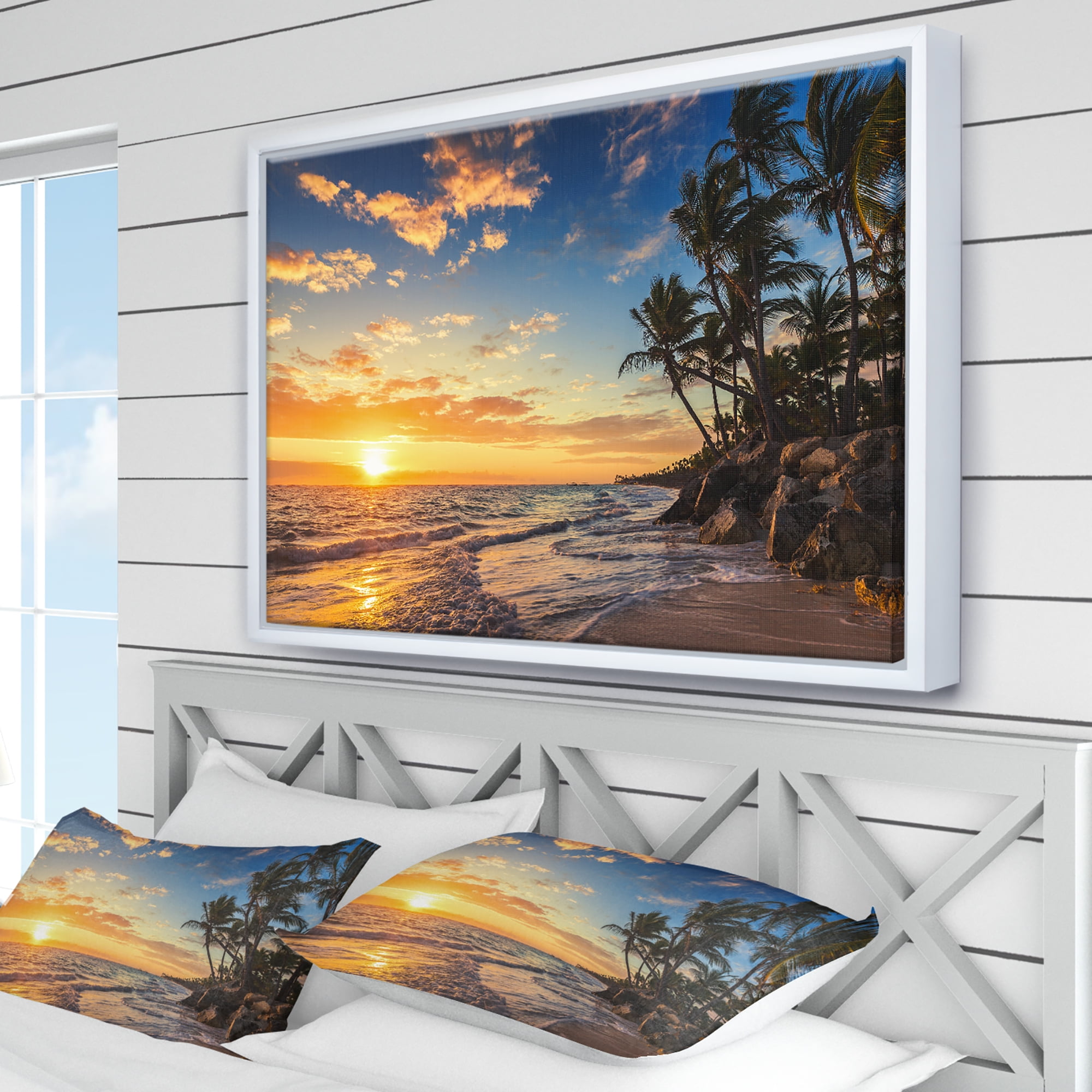 Designart ' Paradise Tropical Island Beach with Palms ' Extra Large Seascape Art Framed Canvas