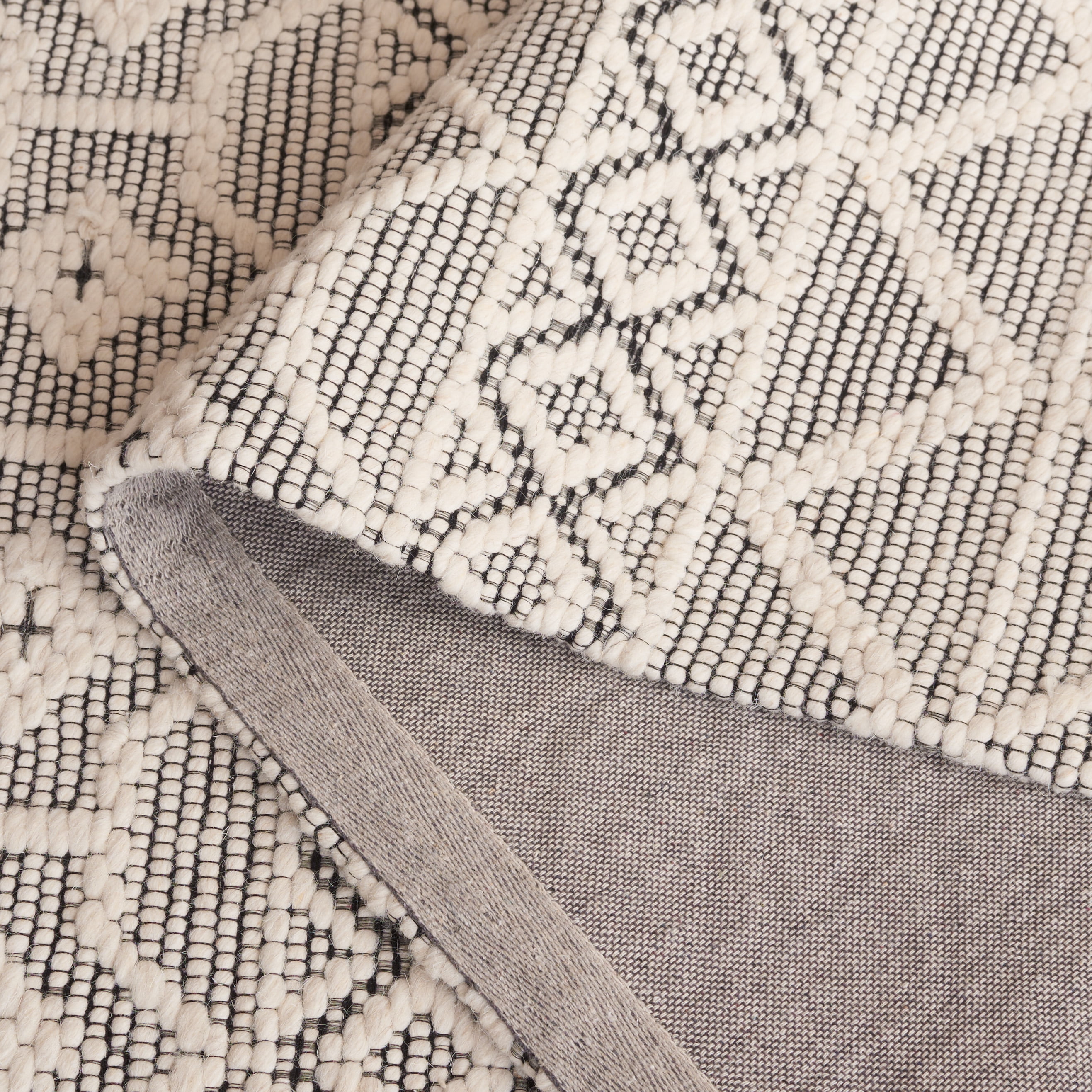 SAFAVIEH Marbella Freddy Southwestern Area Rug, Gray/Ivory, 4' x 6'