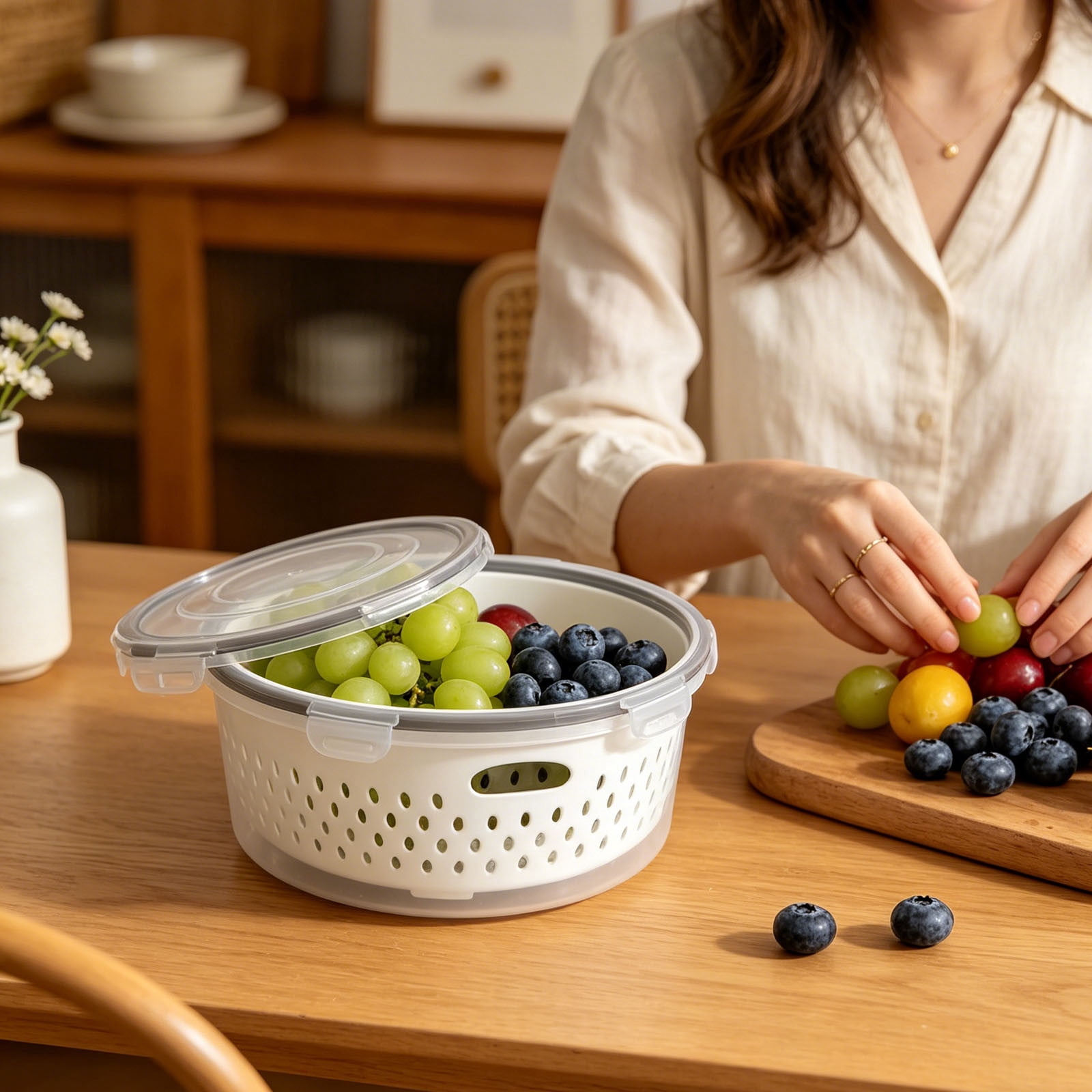 UJMNHYGT Large Fruit Containers for Fridge Round Leakproof, Food Storage Containers with Removable Colander, Dishwasher Microwave Safe Produce Container Keep Fruits Vegetables Berry Meat Fresh
