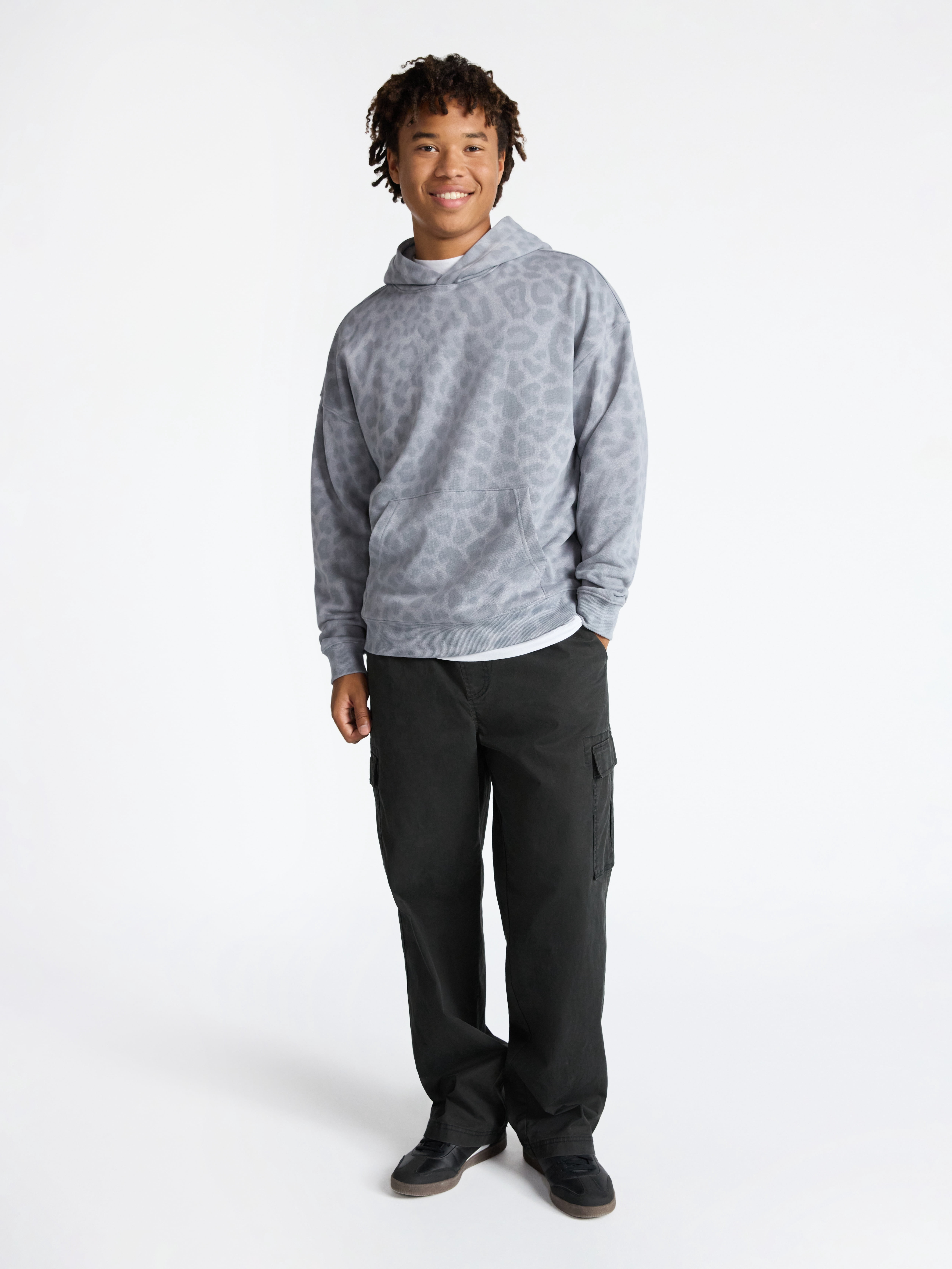 No Boundaries Oversized Hoodie with Long Sleeves, Men's & Big Men's