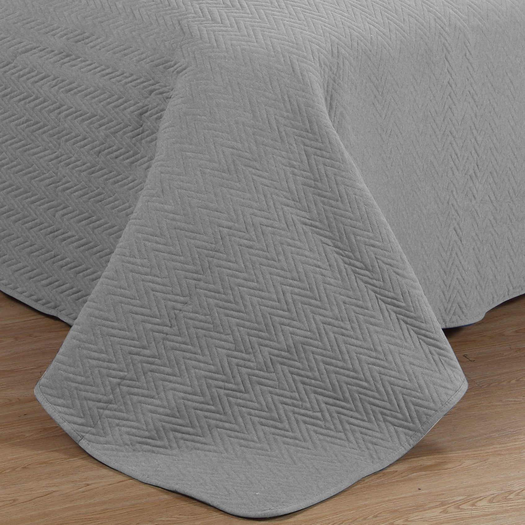 Lakewood Jersey Sherpa Quilt Gray Full/Queen