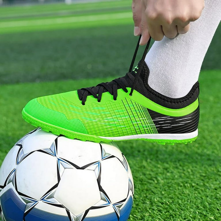 Arena football cleats hot sale