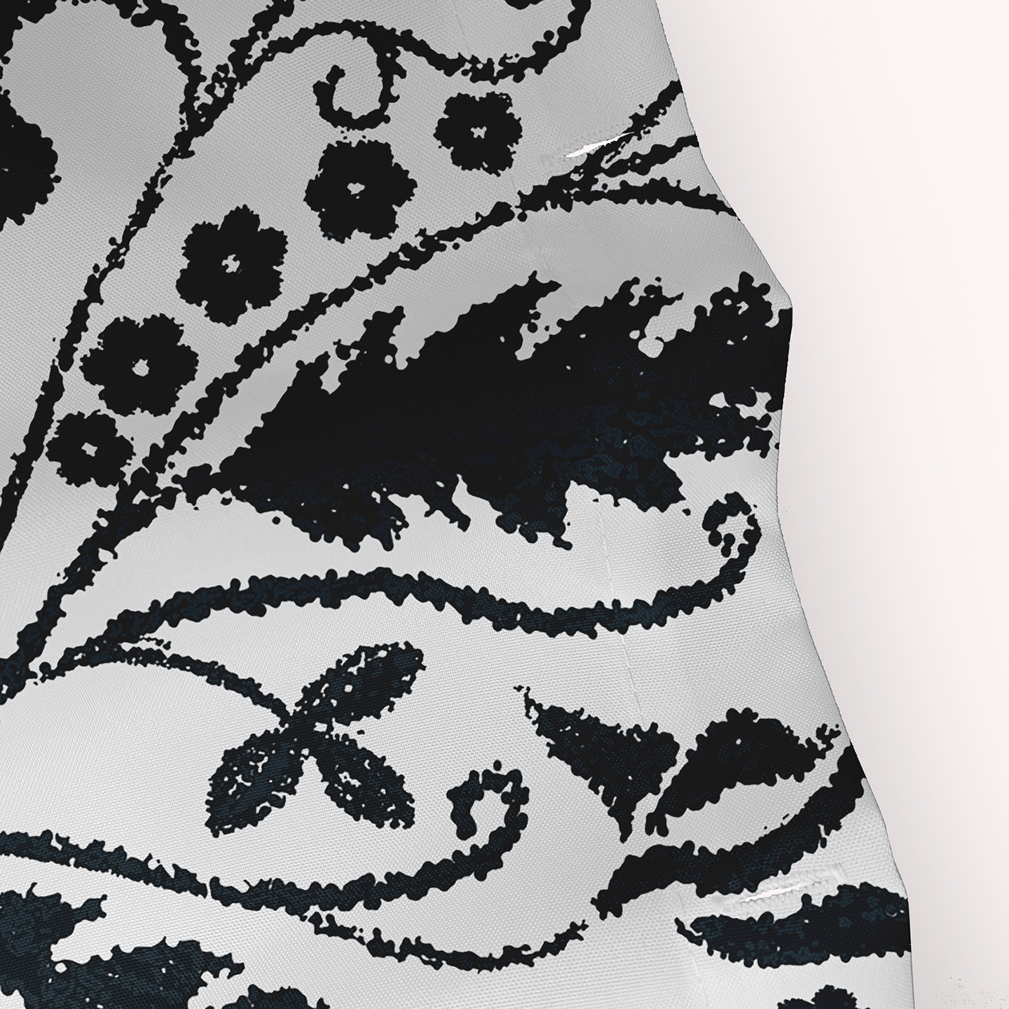 Simply Daisy 70" W x 73" L Aurora Polyester Shower Curtain, Black [1 Ct]