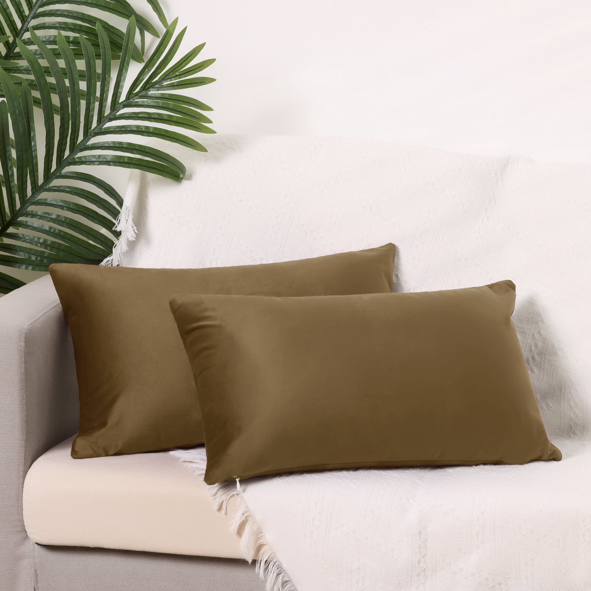 Unique Bargains Velvet Modern Zipper Cushion Decorative Throw Pillow Covers (2 Count) Brown 12" x 20"