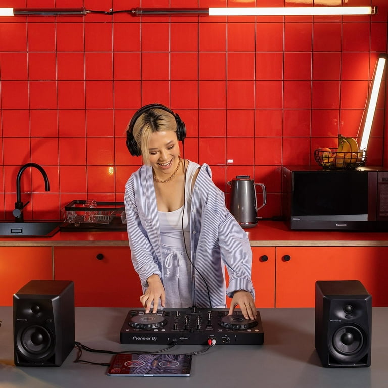 Pioneer 2-Deck DJ Controller DDJFLX4, USB Audio, Mix Music Pioneer 2-Deck DJ Controller DDJFLX4, USB Audio, Mix Music