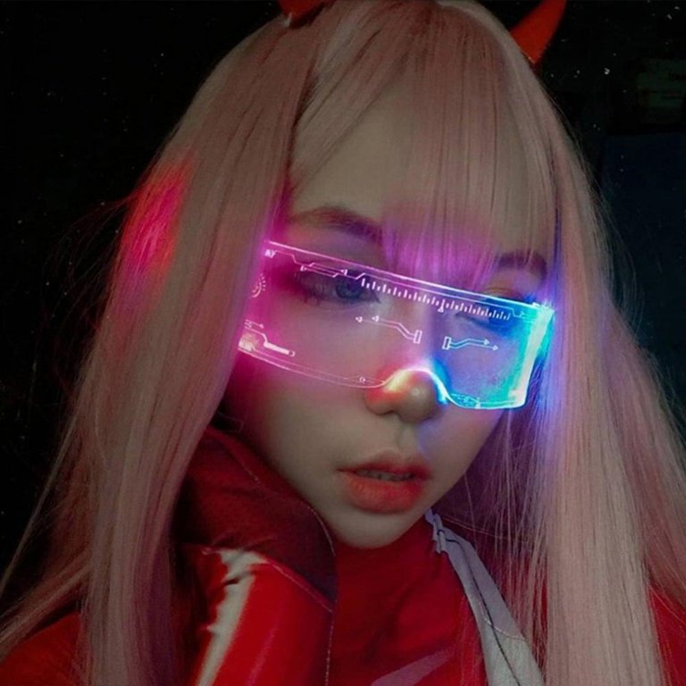 ▷ Sunglasses with LED Light - The Geek Theory