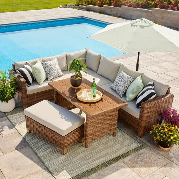 Better Homes & Gardens 5'x7' Green Tassel Outdoor Rug - Walmart