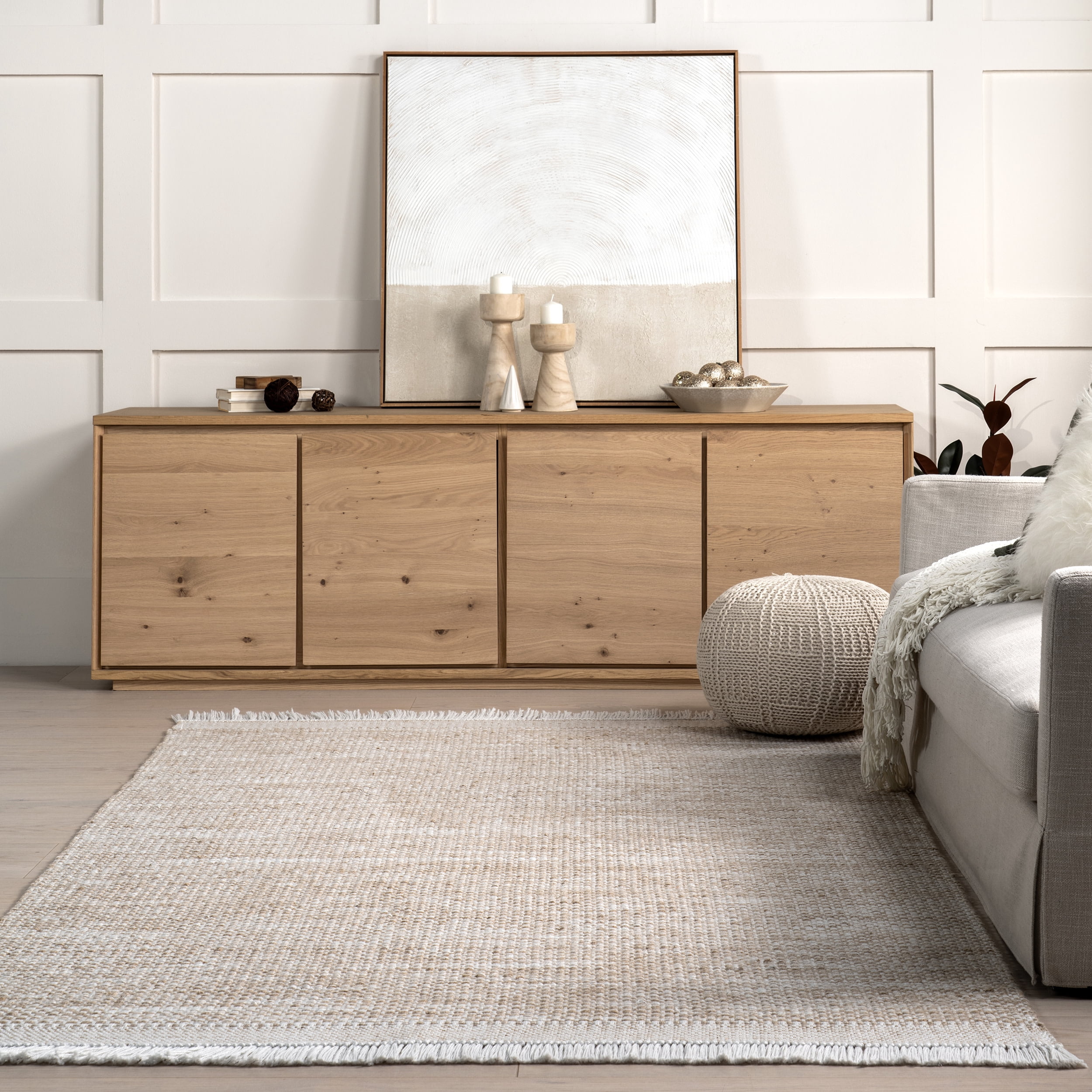 nuLOOM Catherine Solid Farmhouse Fringe Area Rug, 7' 6" x 9' 6", Beige