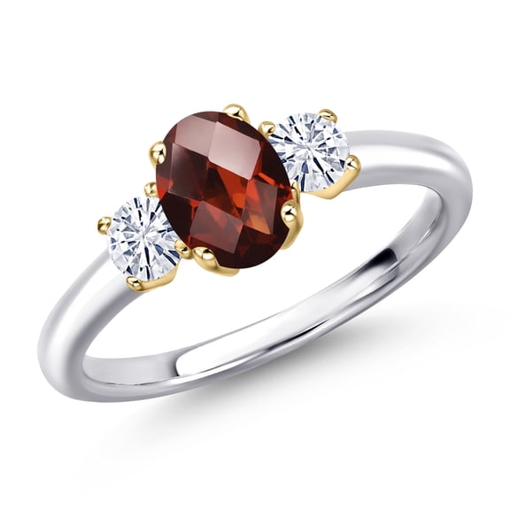 Gem Stone King 10K Two Tone Gold Red Garnet and White Moissanite Engagement Ring for Women | 1.32 Cttw | Oval Checkerboard 7X5MM | Gemstone January Birthstone | Size 7