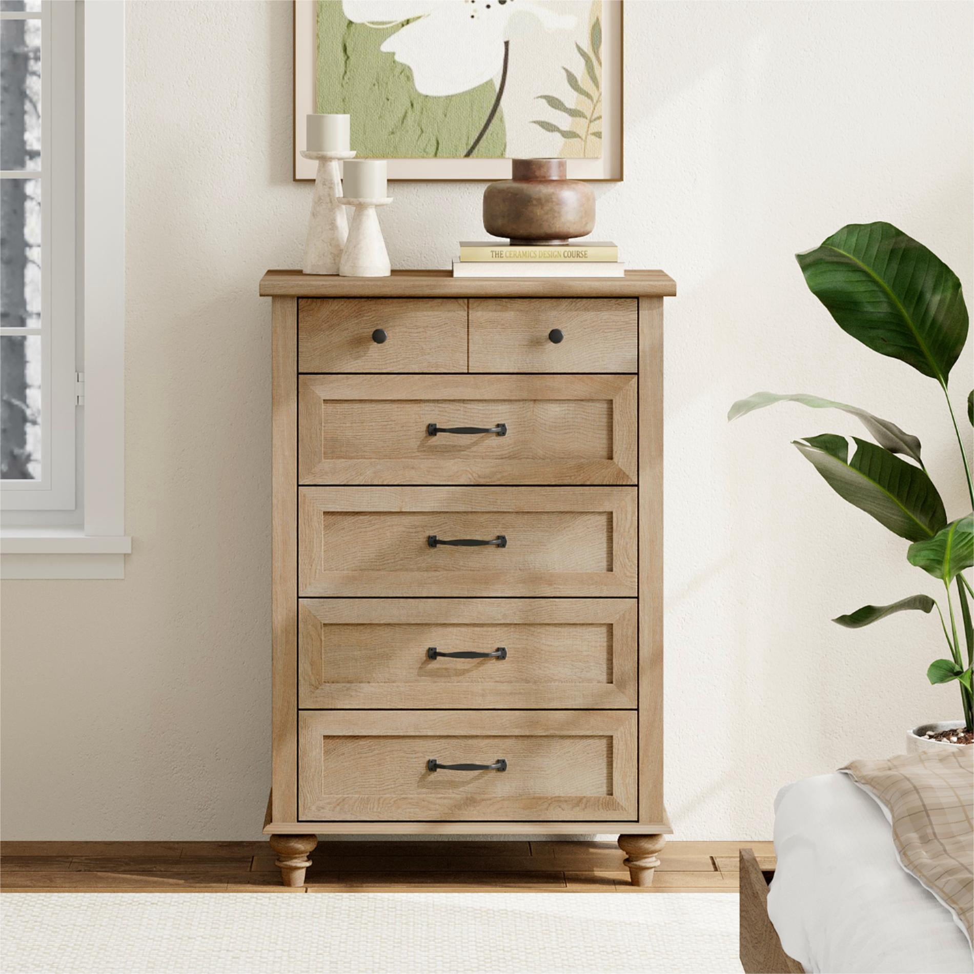 Farmhouse Oak 5-Drawer Dresser, Wooden Chest of Drawers for Bedroom & Living Room