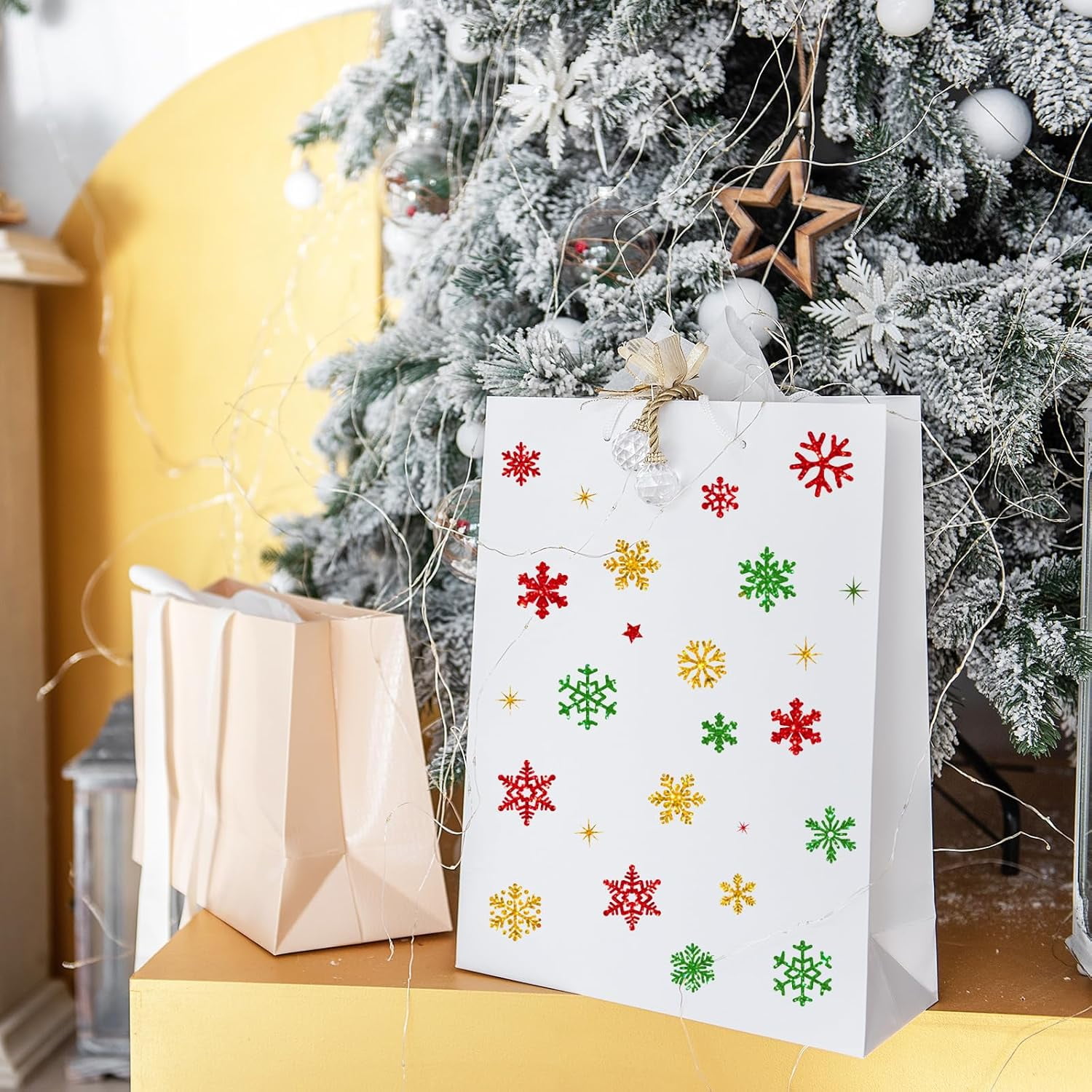 330Pcs Winter Christmas Stickers Glitter Red Green Gold Snowflake Self-Adhesive Decals for Xmas Home Party DIY Crafts Supplies, 10 Sheets