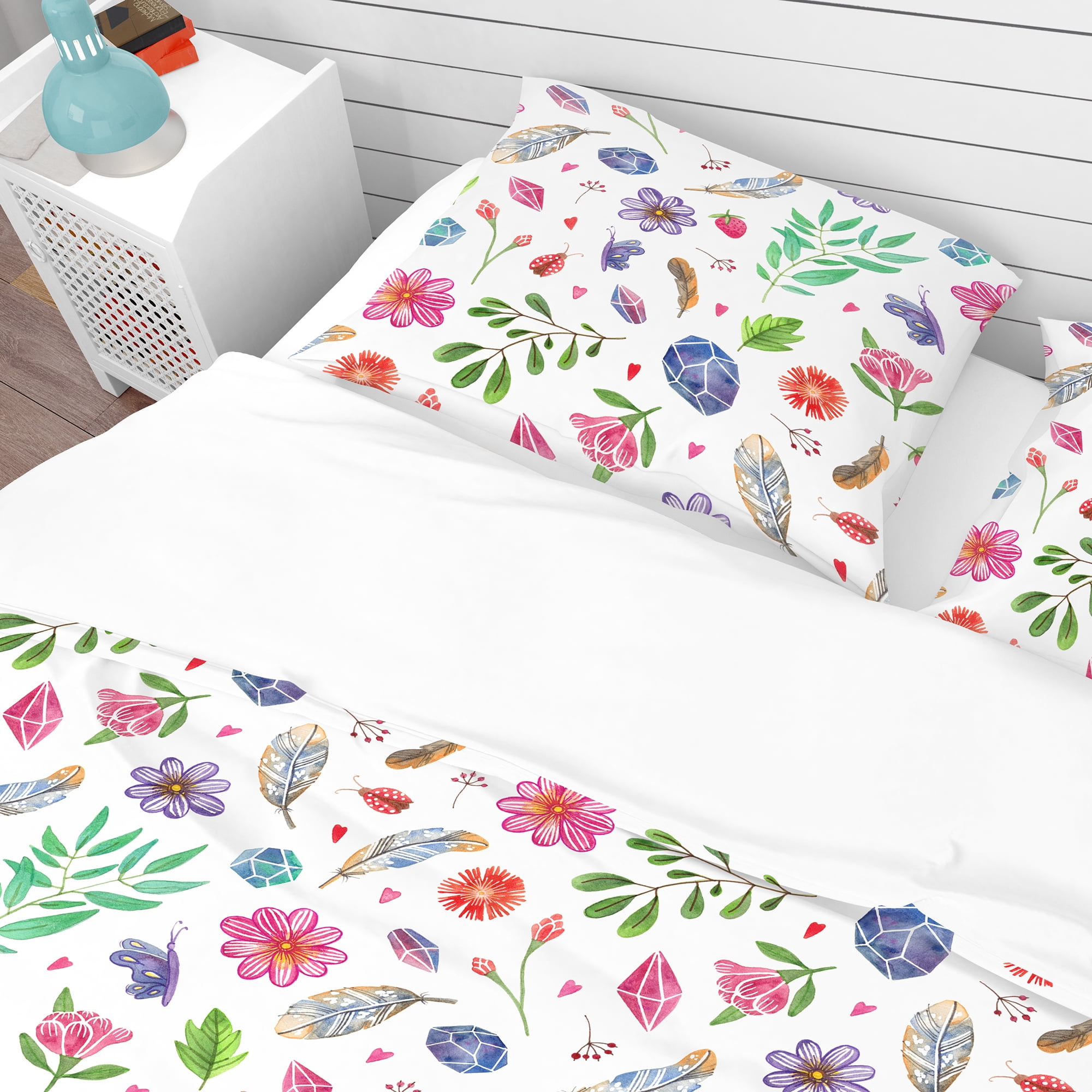 Designart 'Herbal, Gemstones, Flowers, Insects & Feathers' Bohemian & Eclectic Duvet Cover Set