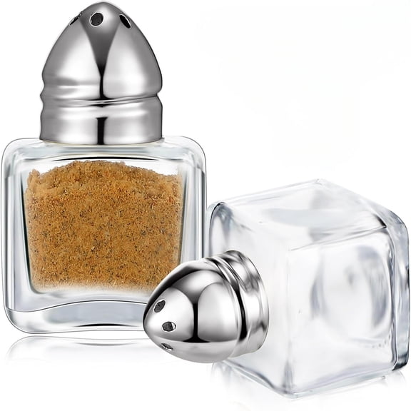 0.5 oz Cube Shape Small Salt and Pepper Shakers with Tone Tops Clear Mini Glass Seasoning Jars Spice Salt Shakers with Funnel for Wedding Party Restaurant Home Kitchen (Silver)
