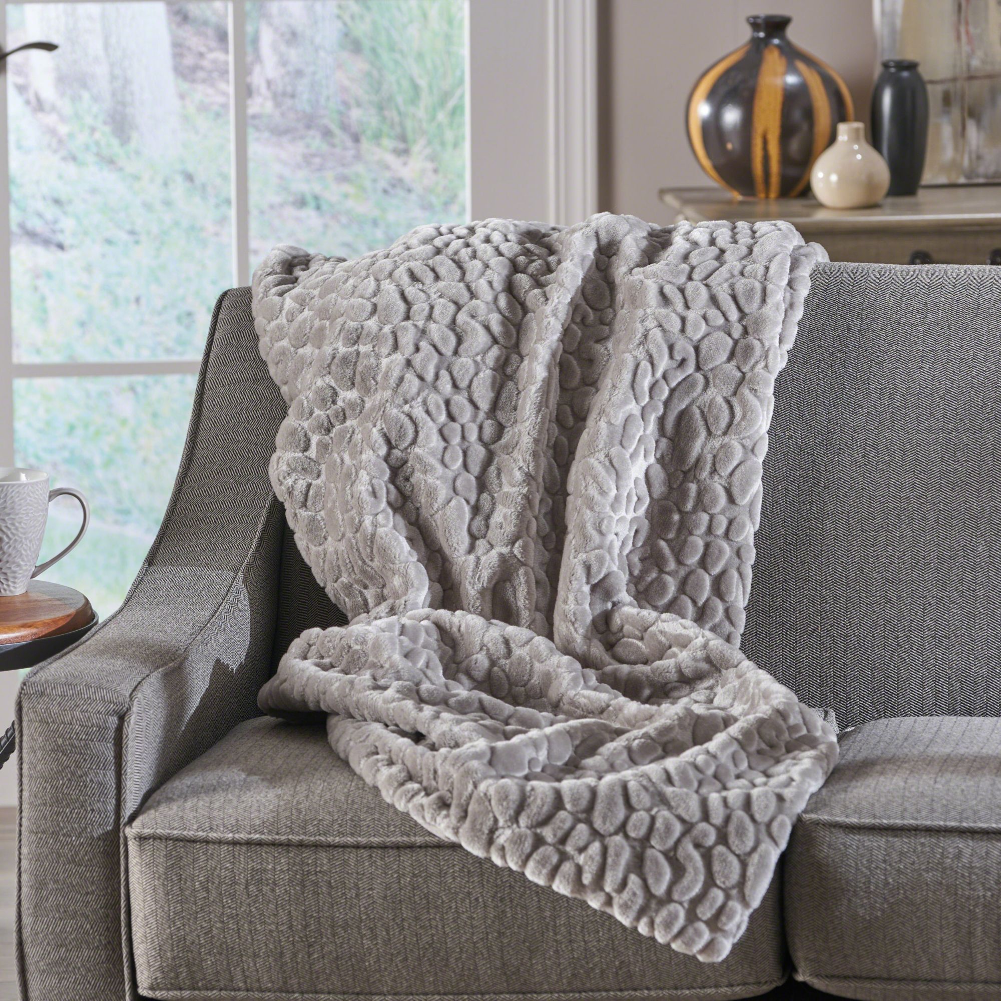 Gray Contemporary Pebbled Fluffy Throw Blanket 50" x 60"