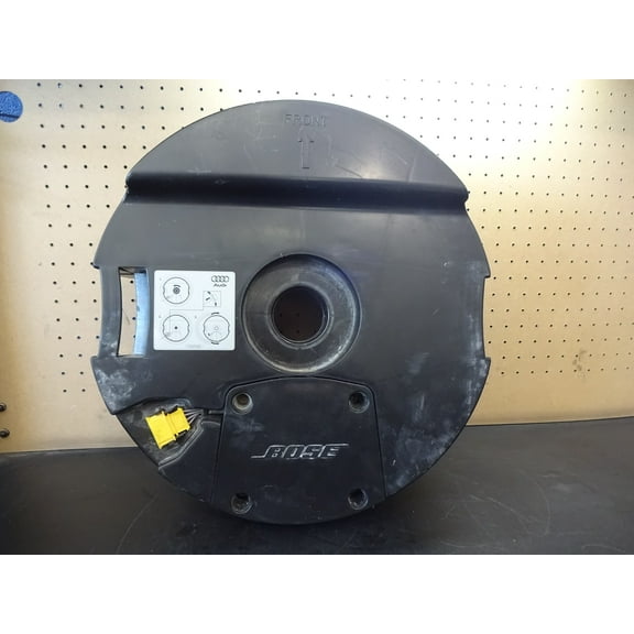 Pre-Owned 2014 Audi Q7 Rear Spare Mounted Subwoofer OEM (Good)