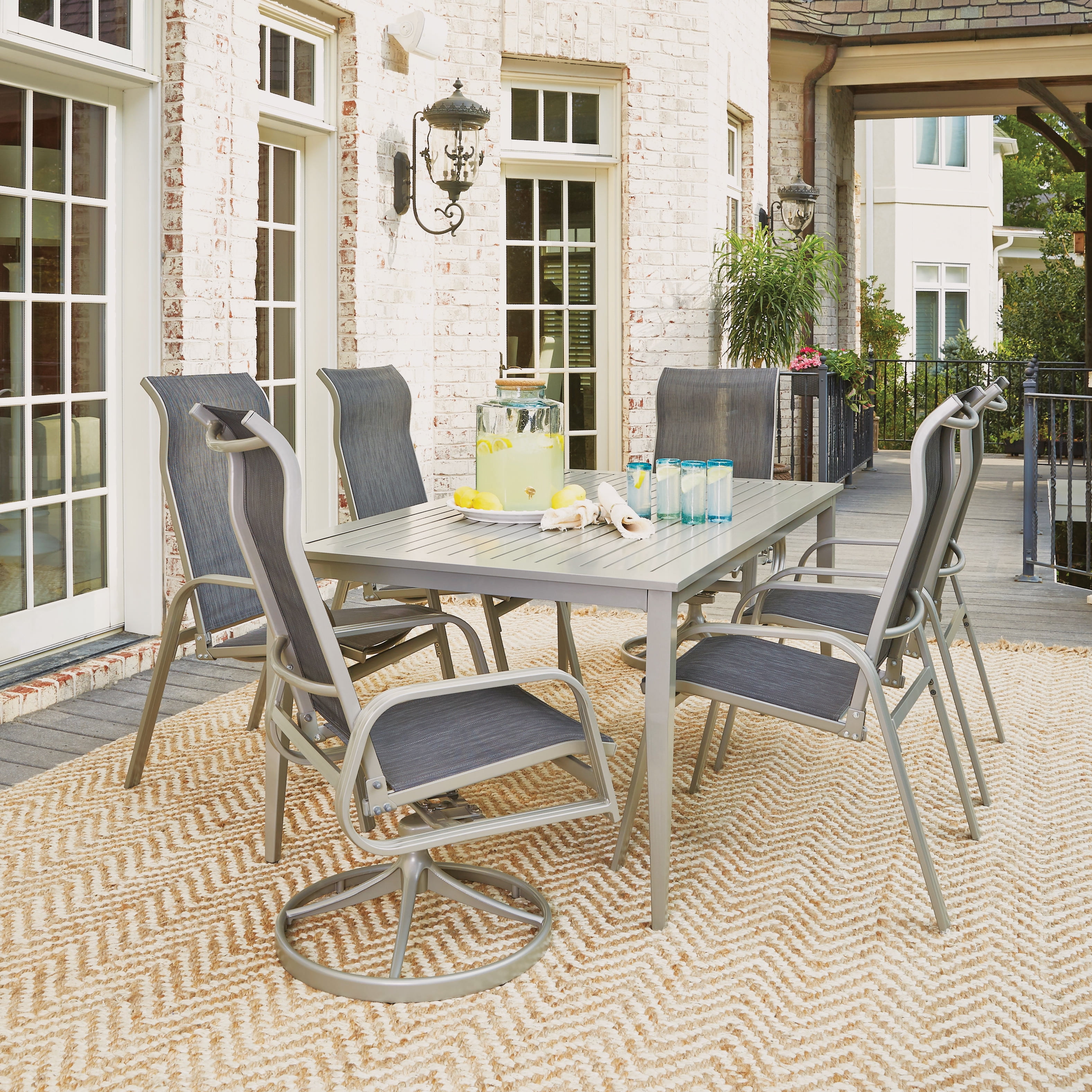 Outdoor Patio Table And Chairs Set