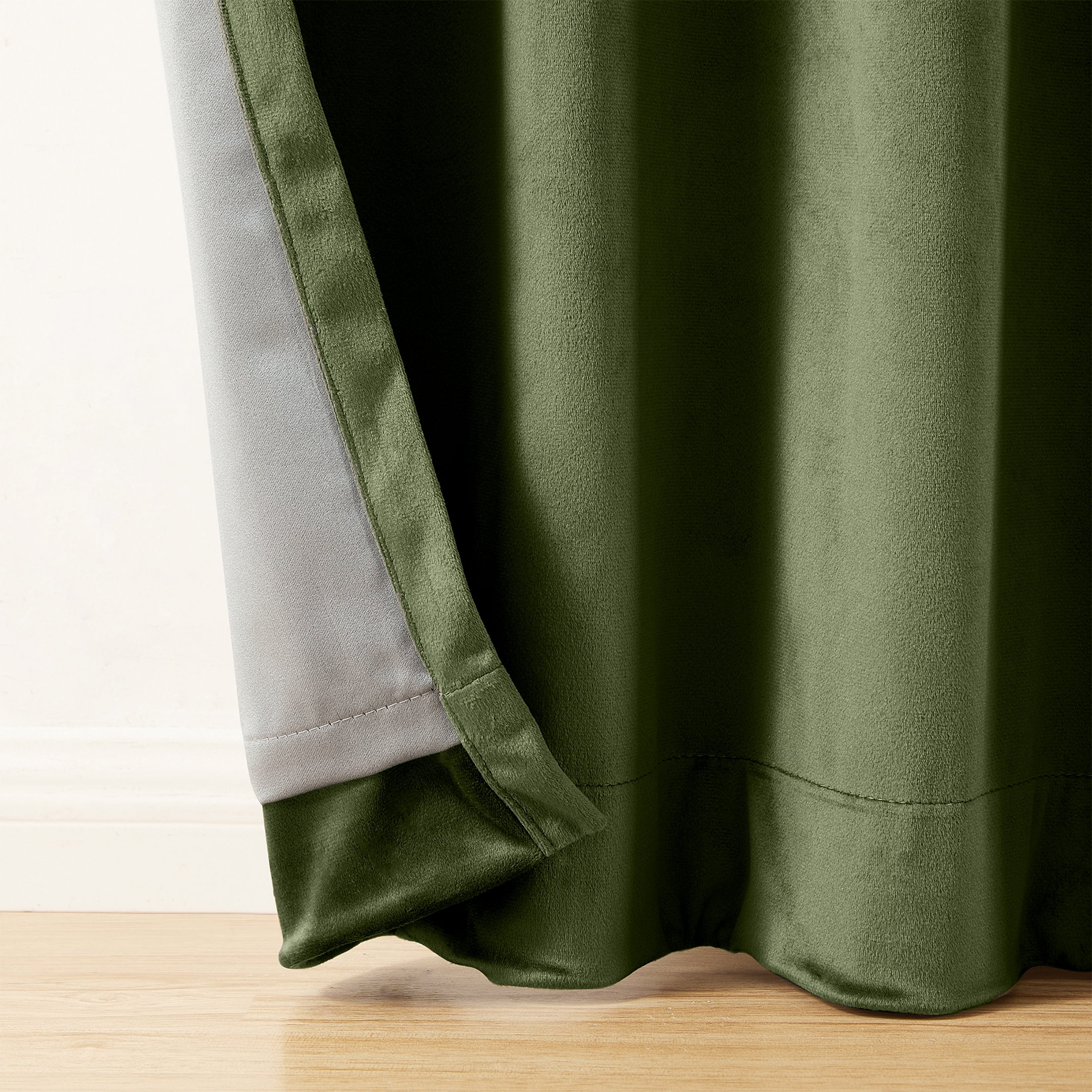 Better Homes & Gardens Dutch Velvet Solid 100% Blackout Single Curtain Panel, Green, 52" W x 108" L