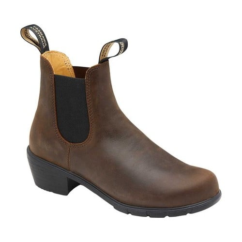 stores that sell blundstones