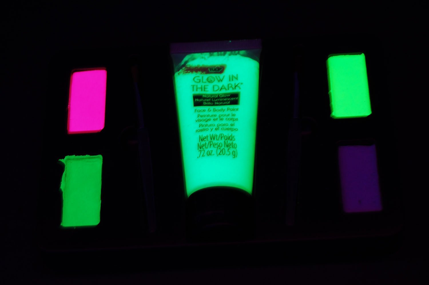 Blacklight and Glow Face and Body Paints Kit, PLEASE NOTE .72oz tube