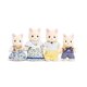 thumbnail image 1 of Familia de gatos de seda Calico Critters CC1693, 1 of 1