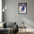 thumbnail image 4 of Nathan MacKinnon Toile Encadrée 20x29 Avalanche du Colorado, 4 of 4