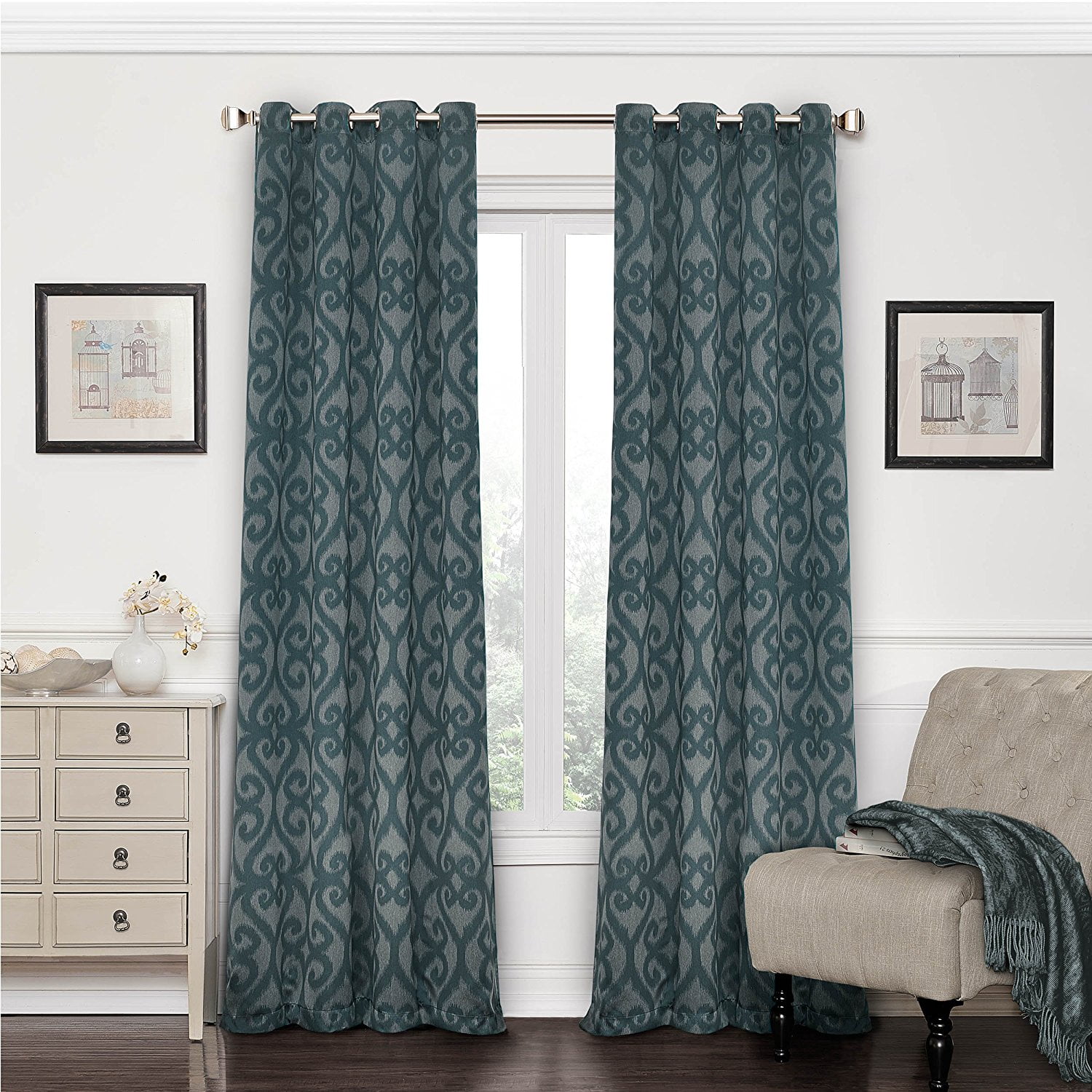 Eclipse 12427052084smb Patricia 52 Inch By 84 Inch Blackout Grommet Single Curtain Panel Eclipse 12427052084smb Patricia 52 Inch By 84 Inch Blackout Grommet Single Curtain Panel