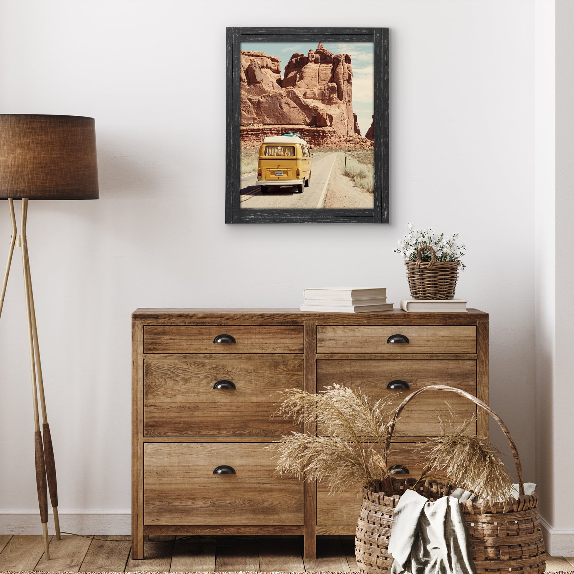 Americanflat 16x20 Picture Frame with Polished Plexiglass Hampton Collection Distressed Wall - Charcoal Black