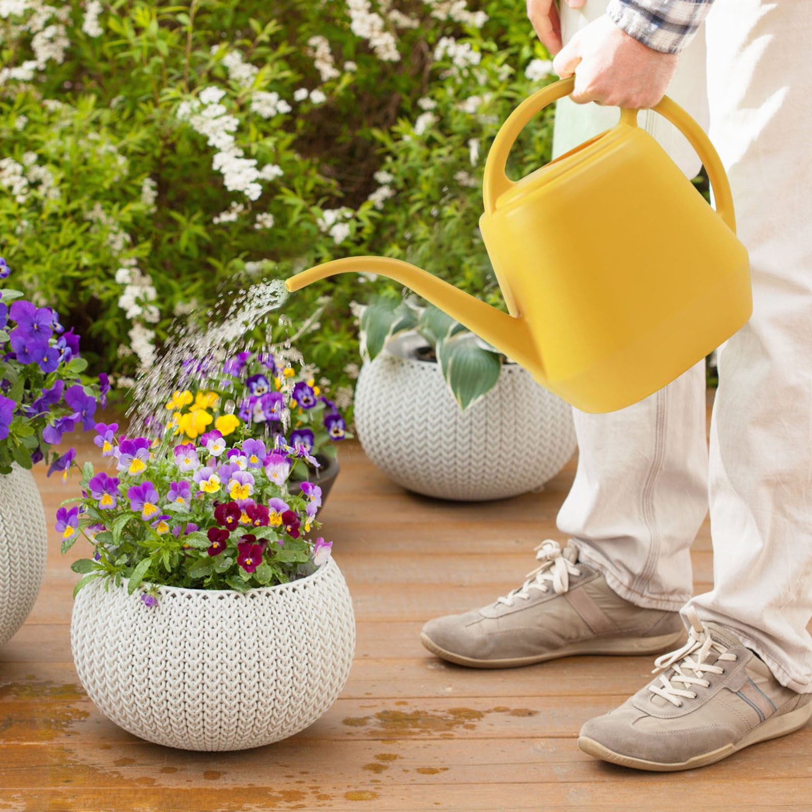 Arrosoir à Bec Long 1 Gallon Jaune Foncé - Arrosoir Intérieur Extérieur Plastique Avec Poignée Confortable Et Motifs Fleurs