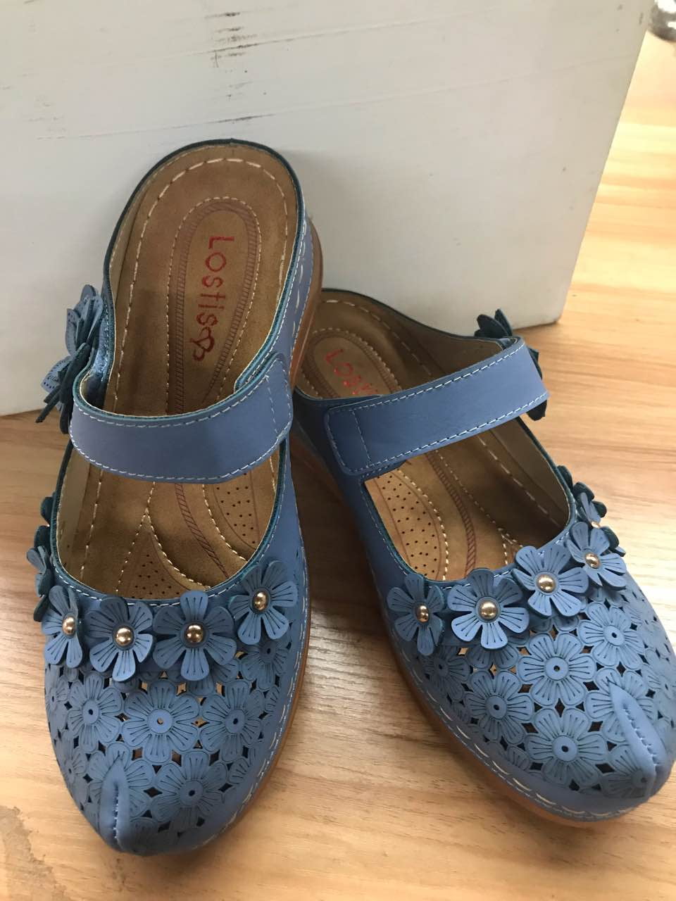 lostisy sandals canada