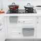 thumbnail image 3 of Cubo de basura colgante para puerta de armario de cocina pequeño, caja de almacenamiento montada en la pared, cubo de basura de suspensión de escritorio para dormitorio doméstico, 3 of 5