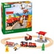 thumbnail image 3 of BRIO 33815 Set de Bomberos de Rescate | Juego de juguetes de tren de 18 piezas con camión de bomberos y accesorios | Pistas de madera para niños | Ideal para niños pequeños de 3 años en adelante, 3 of 5