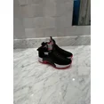 thumbnail image 3 of Air Zoom Jo r-dan N I-K-E Red Black and White Youth Size 5.5 GREAT Condition, 3 of 4