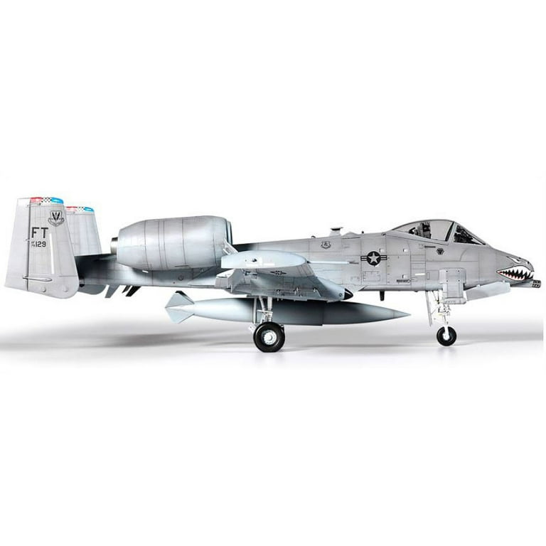 A-10 Thunderbolt II 1/48スケールモデル Amazon.com: A-10A Fairchild Thunderbolt II 1/48 Tamiya