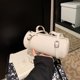 thumbnail image 2 of Elegante Bolso Axilas Axila Cilindro Mano para Mujeres Pumas Hombro Gran Capacidad Ajustable Correa, 2 of 9