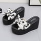 thumbnail image 5 of Amzcrzy Zapatos de mujer,Zapatos de mujer,Zapatillas de mujer, Sandalias con lazo y flores de boca de pez para mujer, cómodas zapatillas de suela gruesa Sandalias Mujer Zapatillas De Casa, 5 of 9