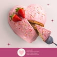 thumbnail image 4 of Paris Hilton - Juego de utensilios para hornear antiadherentes en forma de corazón, acero al carbono de fácil liberación, incluye dos sartenes de 9.5 pulgadas y cuatro, 4 of 7
