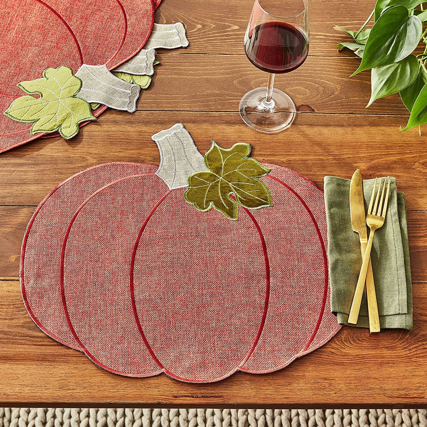 Violet Linen Thanksgiving Harvest Fall Pumpkin Pattern, Polyester Applique Embroidered Burlap, Red, 12 Inch x 18 Inch, Oval, Set of 4, Decorative Place Mats