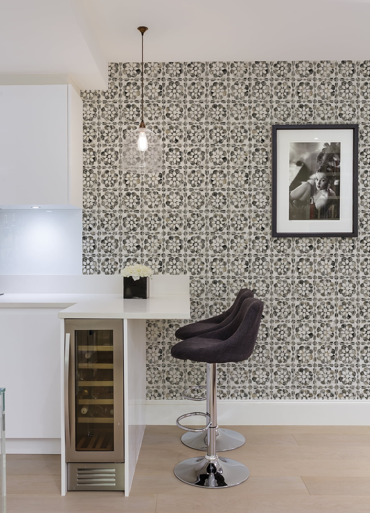 Advantage Izeda Black Floral Tile Wallpaper