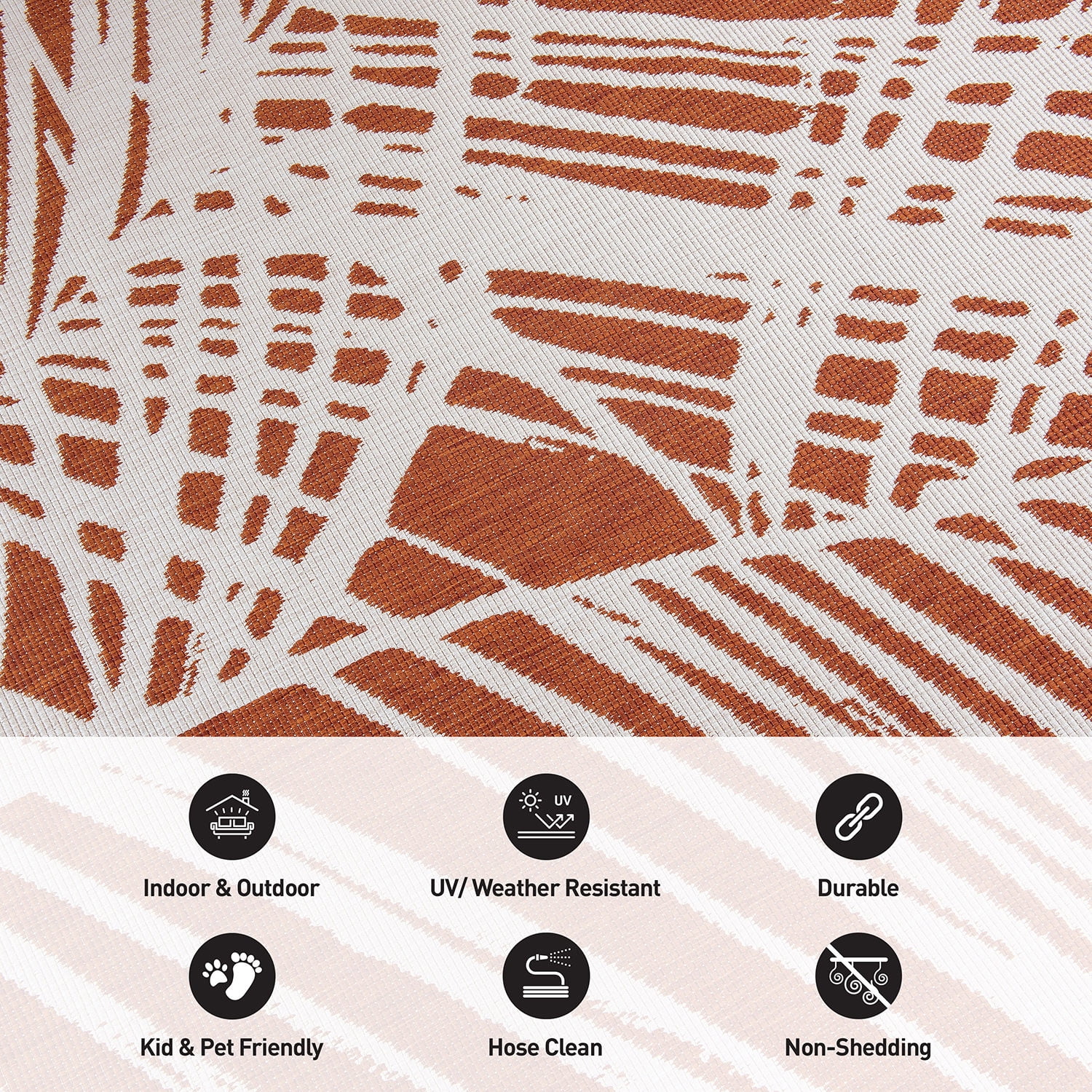 World Rug Gallery Contemporary Nature Inspired Tropical Leaves Reversible Indoor/Outdoor Area Rug - Rust 5'x7'