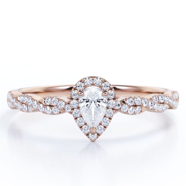 JeenMata Anillo de Compromiso con Pavé de Semi Infinito y Engaste de Halo de 3 Puntas con Diamantes Talla Pera de 0,5 Quilates, Oro Rosa de 10 K