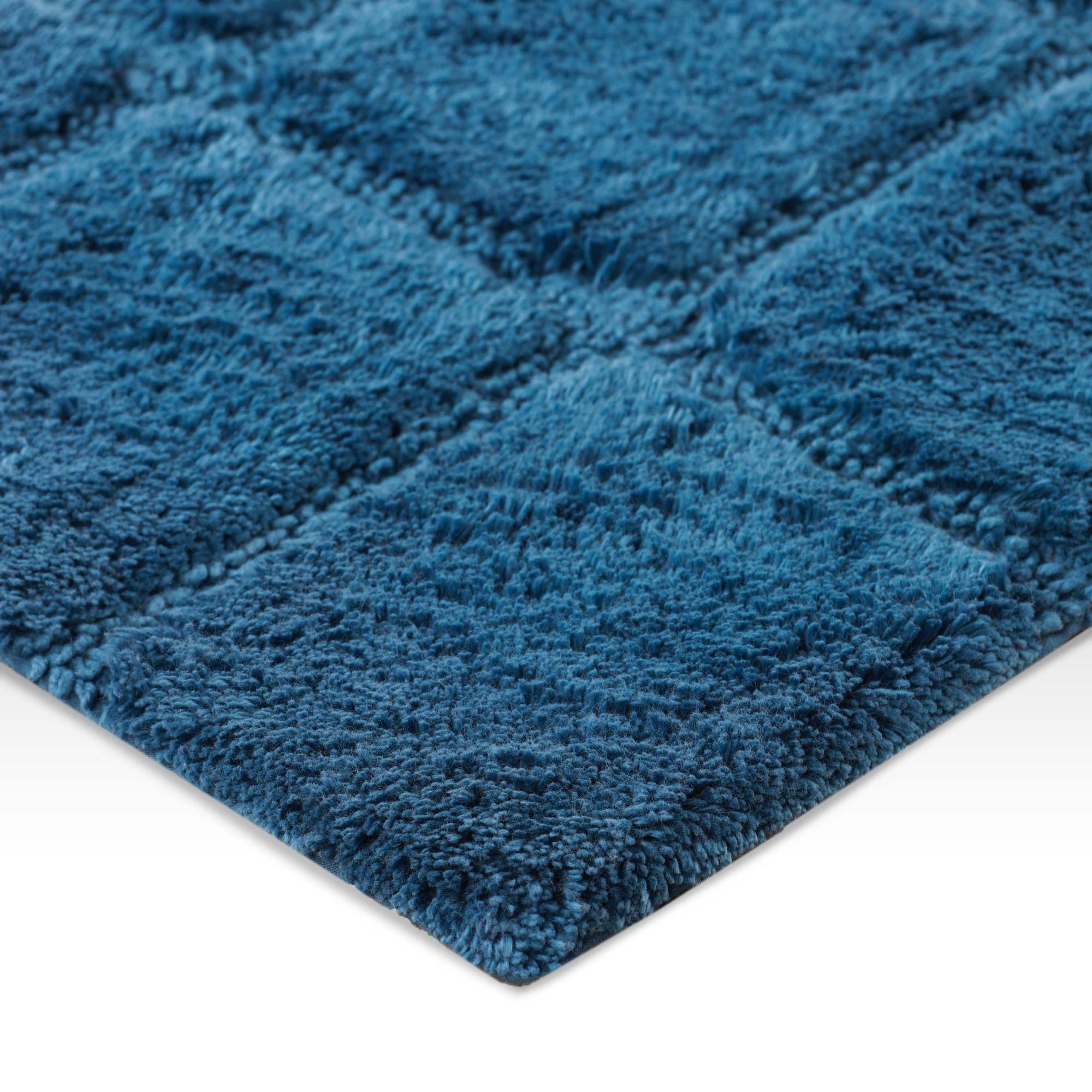 Superior Checkered Cotton Washable Non-Slip Bath Rug, Runner Size, Sapphire