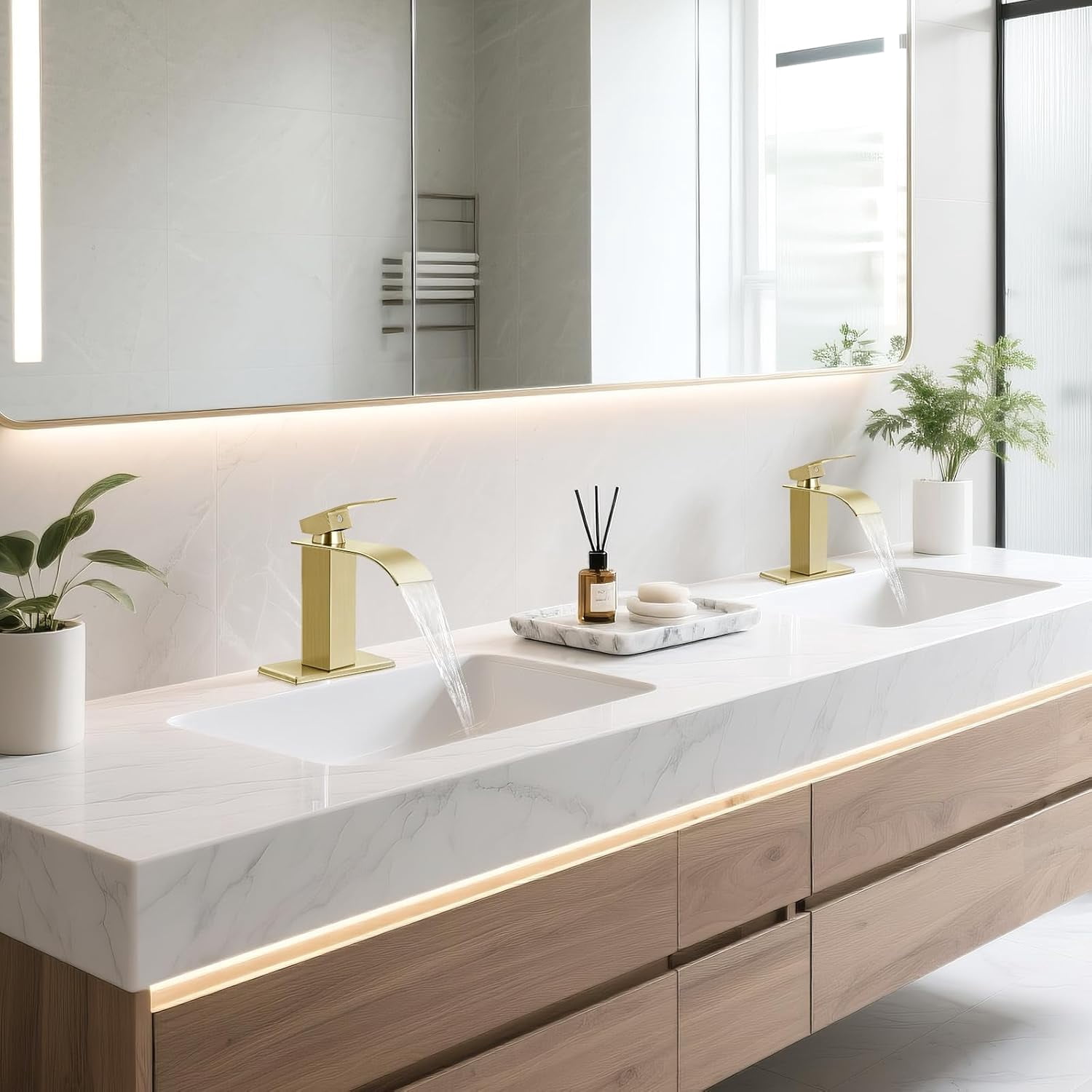 Zovajonia Gold Basin Mixer Tap Single Lever Handle Faucet Waterfall Bathroom Sink Counter Taps