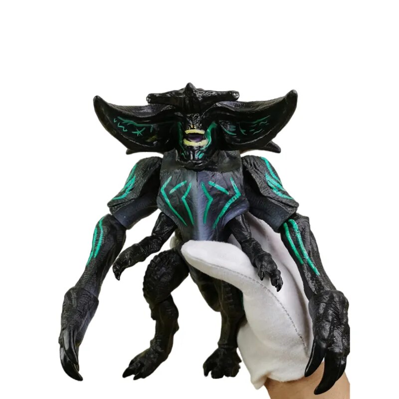 GIICC New Pacific Rim Figure Monsters Scunner Leathback Mega