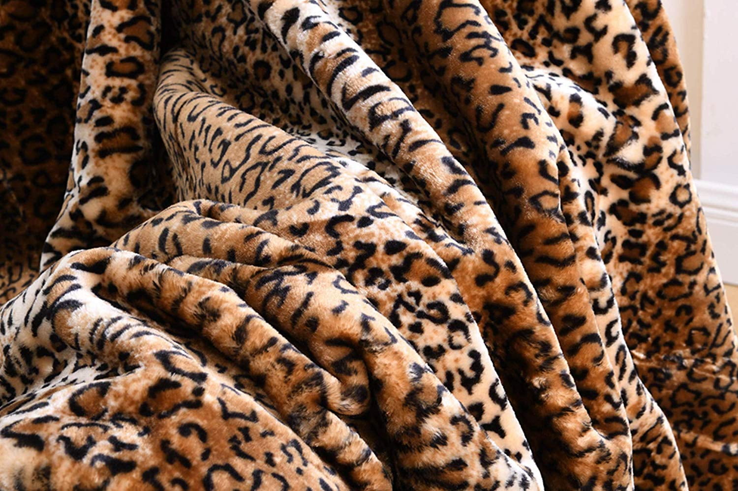 MarCielo Faux Fur Throw Blanket Leopard Bed Blanket 50"x70" Super Soft Warm Reversible with Flannel Fleece Fuzzy Printed Blanket