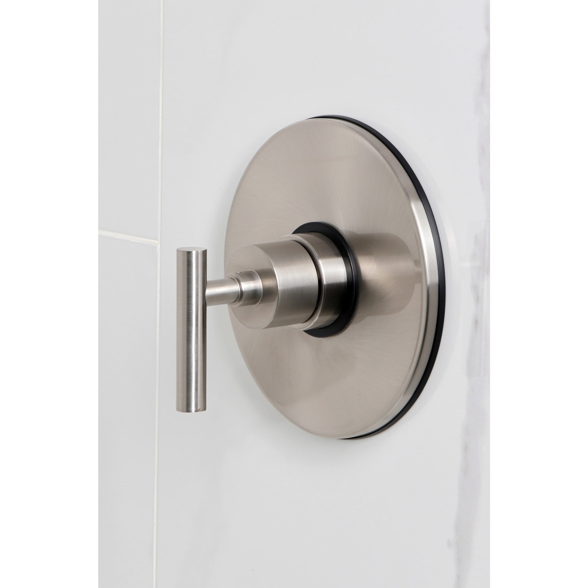 Kingston Brass KB6338CMLTO Manhattan Single-Handle Pressure Balanced Tub Faucet in Brushed Nickel