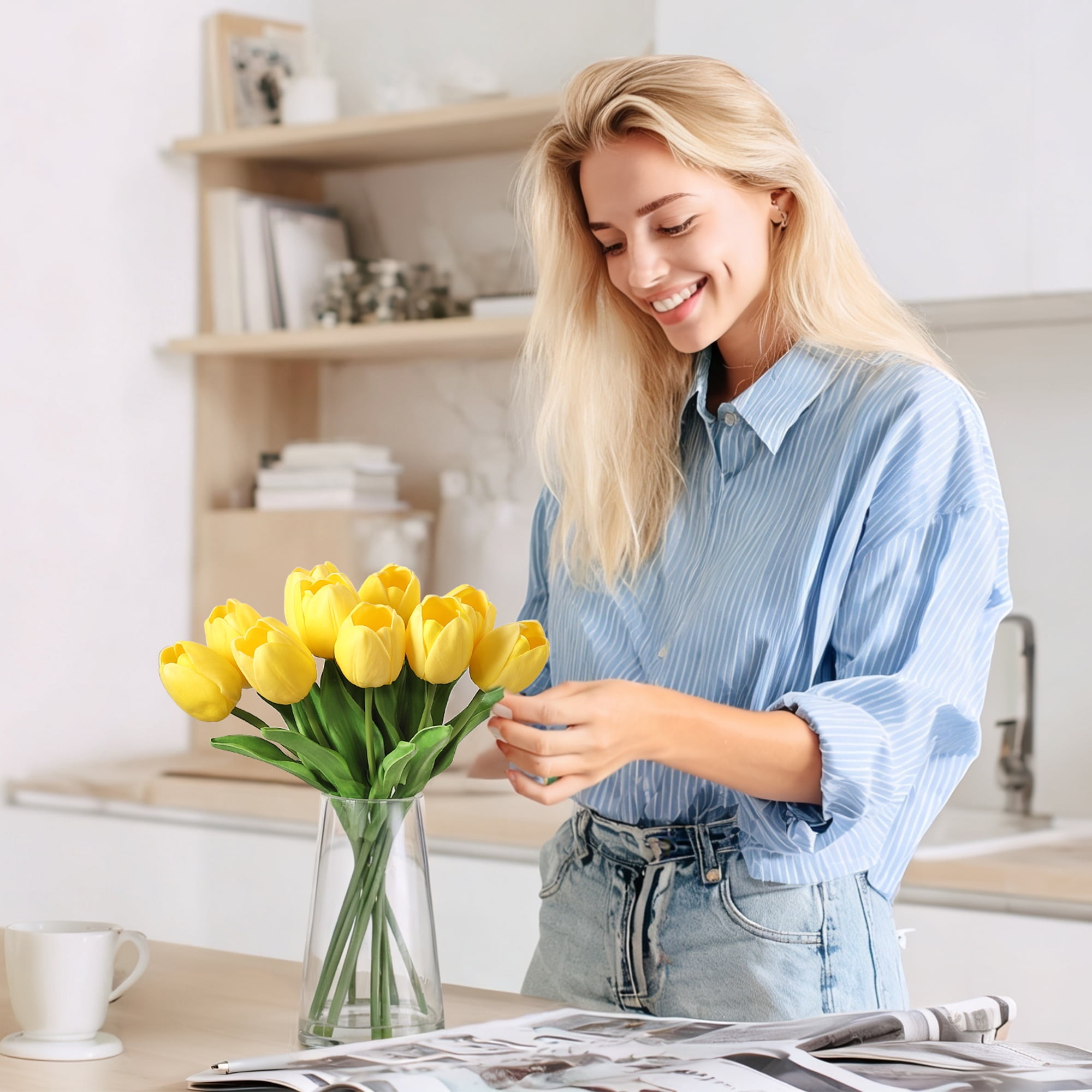 Yellow Real-Touch Calla Lily Bouquet in Glass Vase – Artificial Flowers with Faux Water, Elegant Home Decor