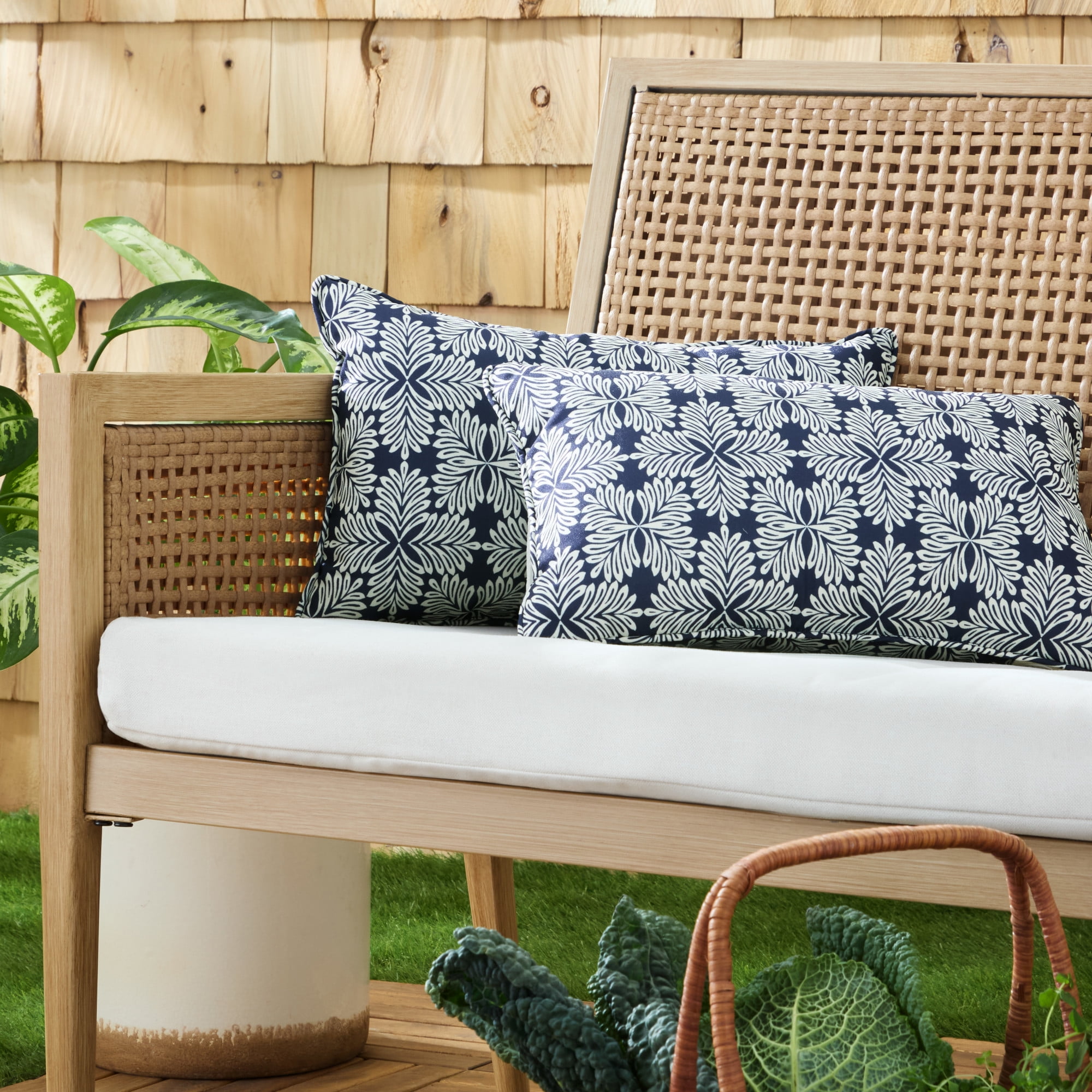 MARTHA STEWART Tulum Indoor Outdoor Decorative Lumbar Pillow 2-Pack Set, UV Fade Resistant, Water Repellent, Printed Modern Design, Navy Blue, 11"x18"