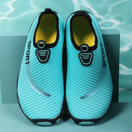 

Slip-On Barefoot Water Shoes Lightweight Quick Dry Aqua Socks Swimming Shoes For Water Sports Women‘s Outdoor Footwear