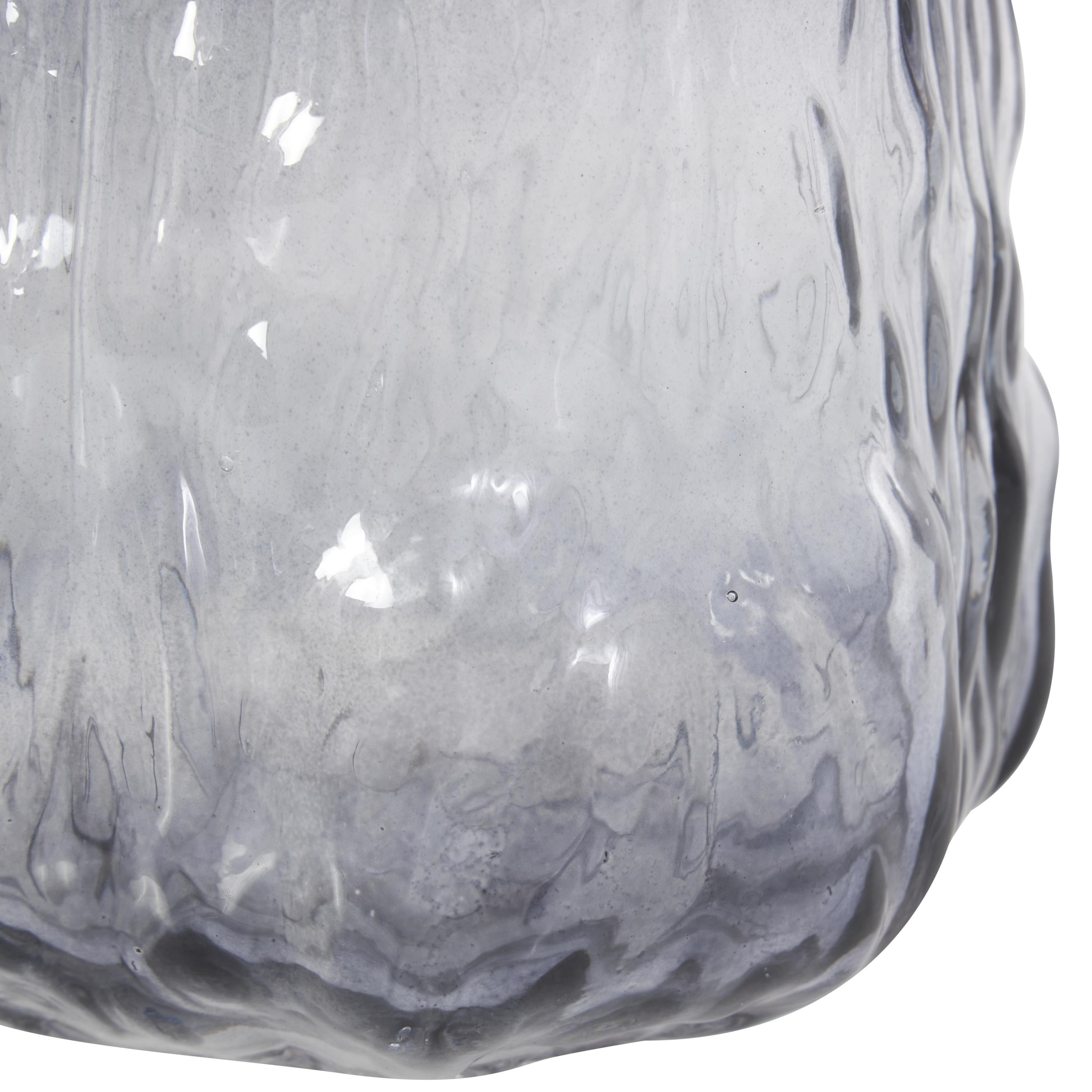 DecMode 7" Handmade Dimensional Textured Square Ombre Gray Glass Vase