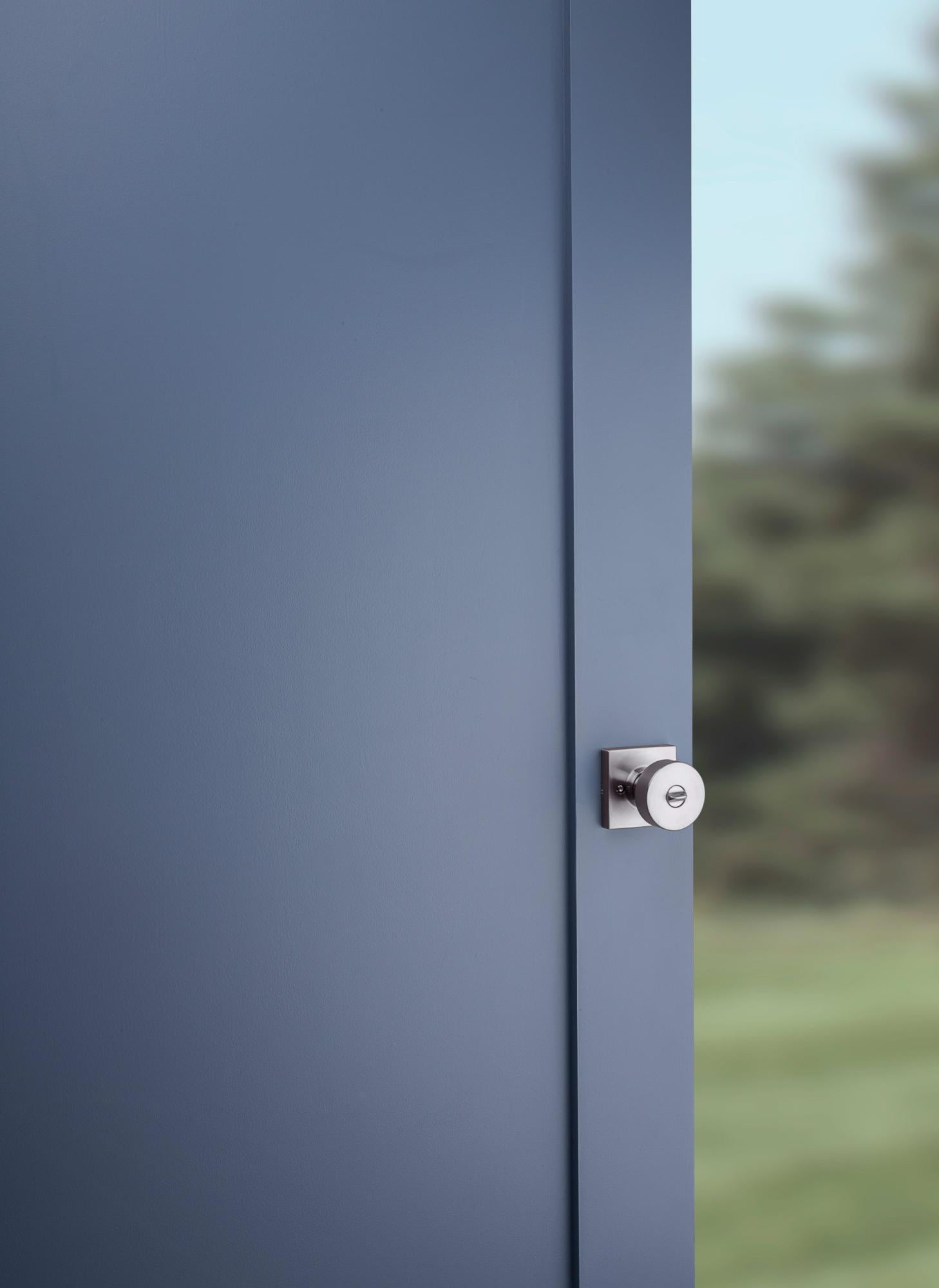 Pismo Square Keyed Entry Knob featuring SmartKey Security in Satin Nickel